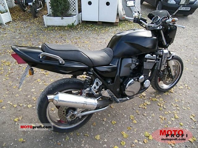 Kawasaki ZRX 1100 1997 photo