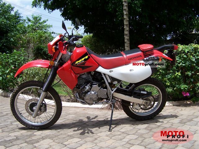 Honda XR 650 L 2002 photo