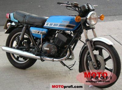 Yamaha RD 250 DX 1976 photo