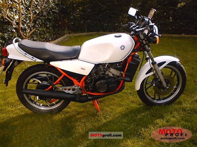 Yamaha RD 250 LC 1982 photo