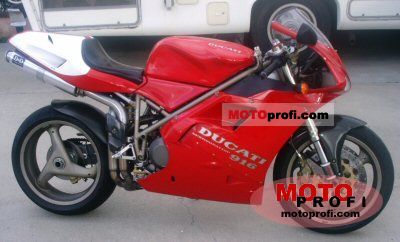 Ducati 916 Strada 1995 photo