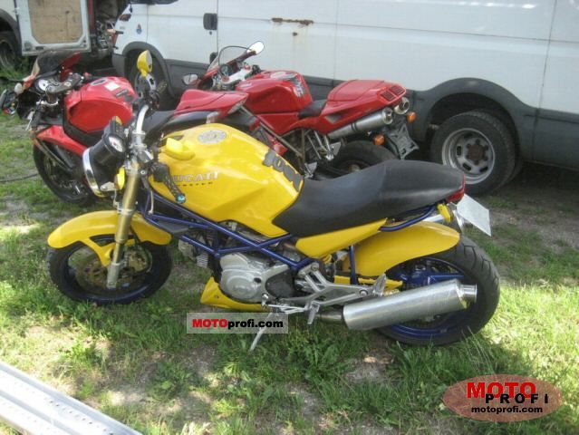 Ducati Monster 600 1995 photo