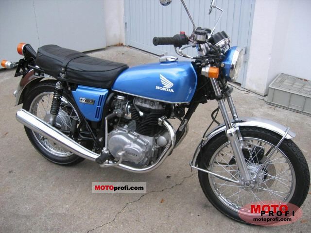 Honda CB 250 G 1975 photo