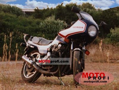 Honda CBX 550 F 2 1983 photo