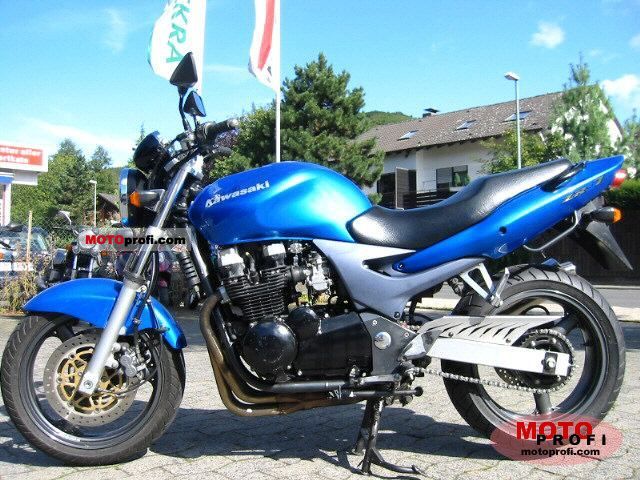 Buy 2000 Kawasaki ZR-7 Standard on 2040-motos