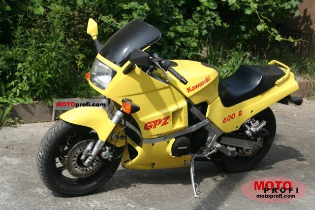 Minde om undskyld Klappe Kawasaki GPZ 600 R 1986 Specs and Photos