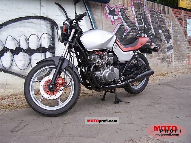 Motorrad & Reisen Magazin | Userbikes | Suzuki GS 550 M 