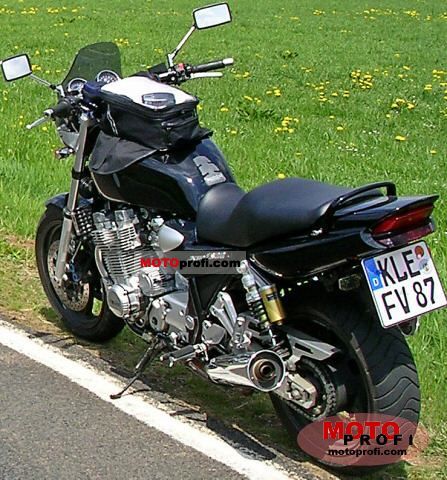 xjr 1300 2001