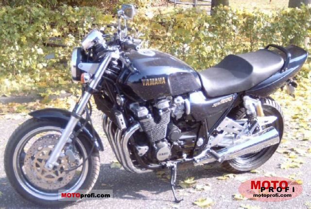 170611 Yamaha XJR 1200 Prospekt 1997 