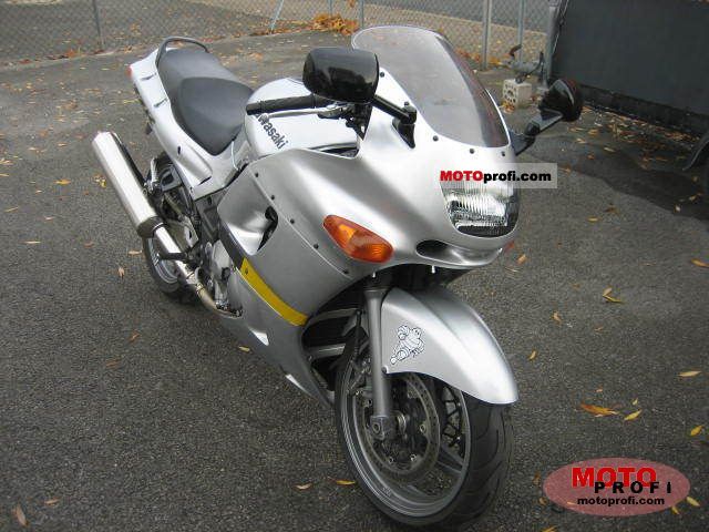 Kawasaki ZZR 600 Specs and Photos