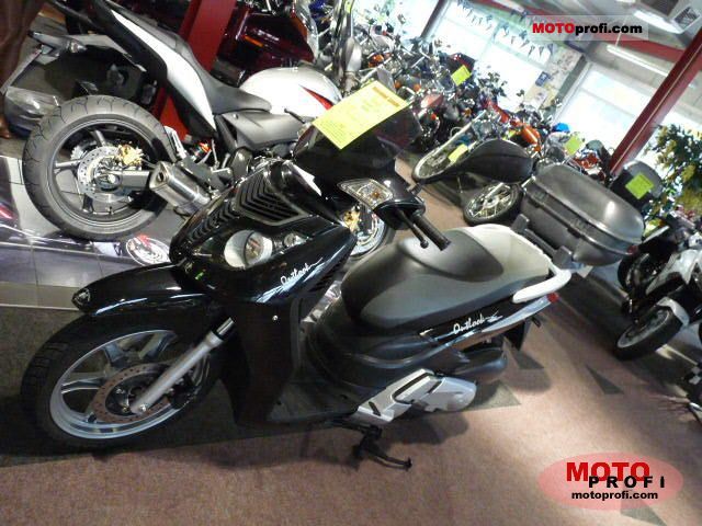 Keeway Outlook 125 2009