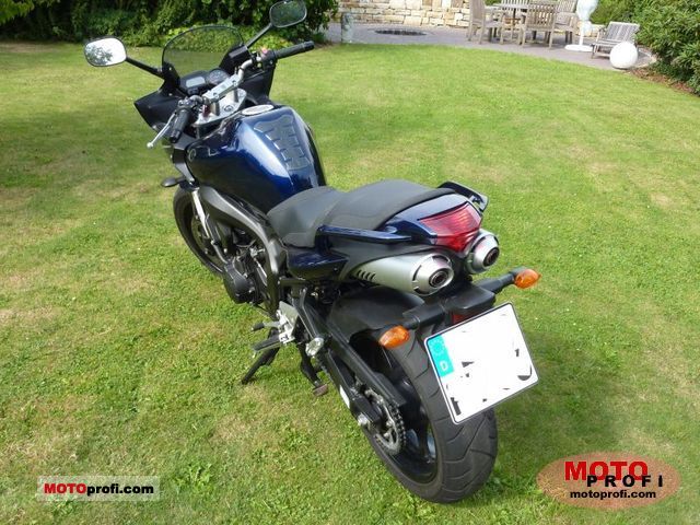 2009 Yamaha FZ6 Fazer S2 specifications and pictures