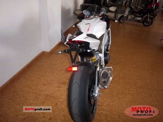 Aprilia Rsv4 R 2010 Specs And Photos