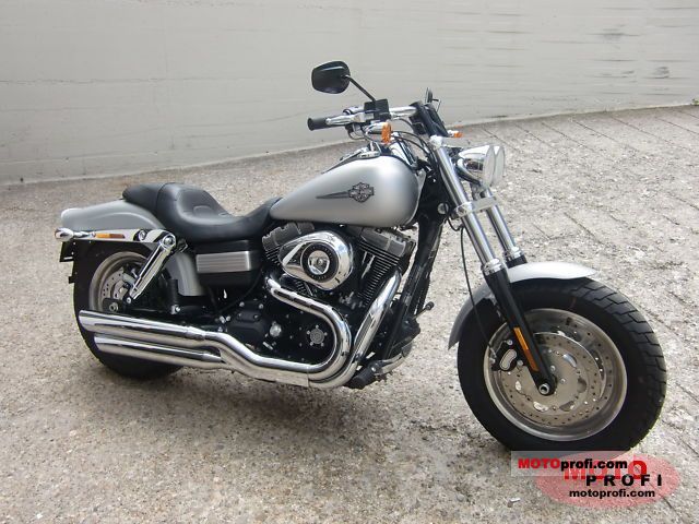 Харлей Дэвидсон fat Bob 2010