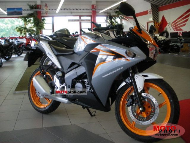 Honda cbr125r specifications 2011