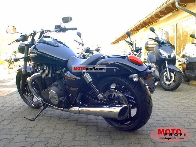 Triumph Thunderbird Storm 2011 Specs And Photos