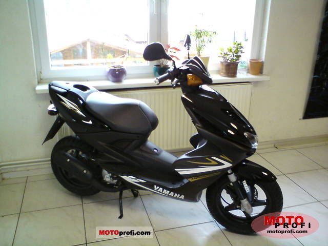 Yamaha Aerox R 2011 photo